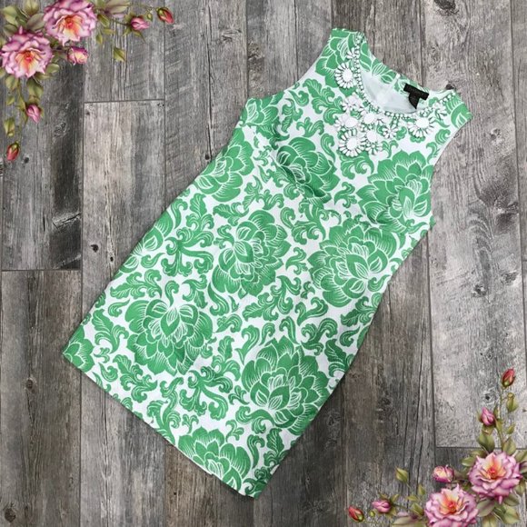 Chadwicks Dresses & Skirts - Gorgeous beaded neckline floral dress.